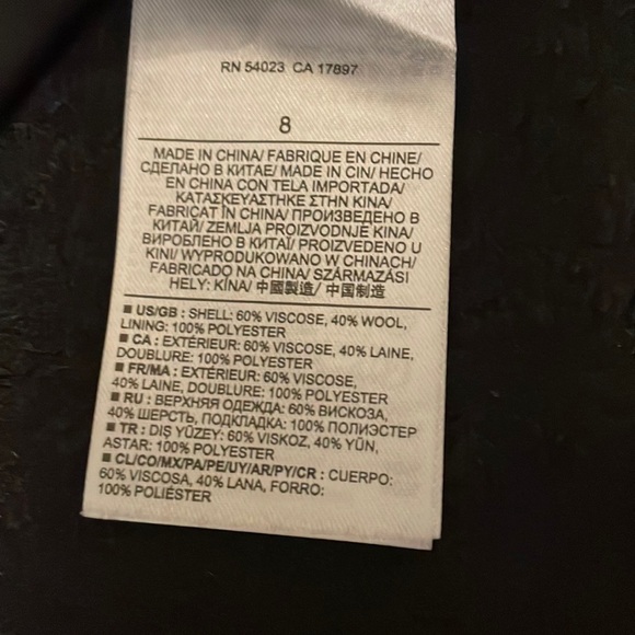 BANANA REPUBLIC Black Wool Skirt with Gold zipper, size 8. EUC. - Picture 6 of 9